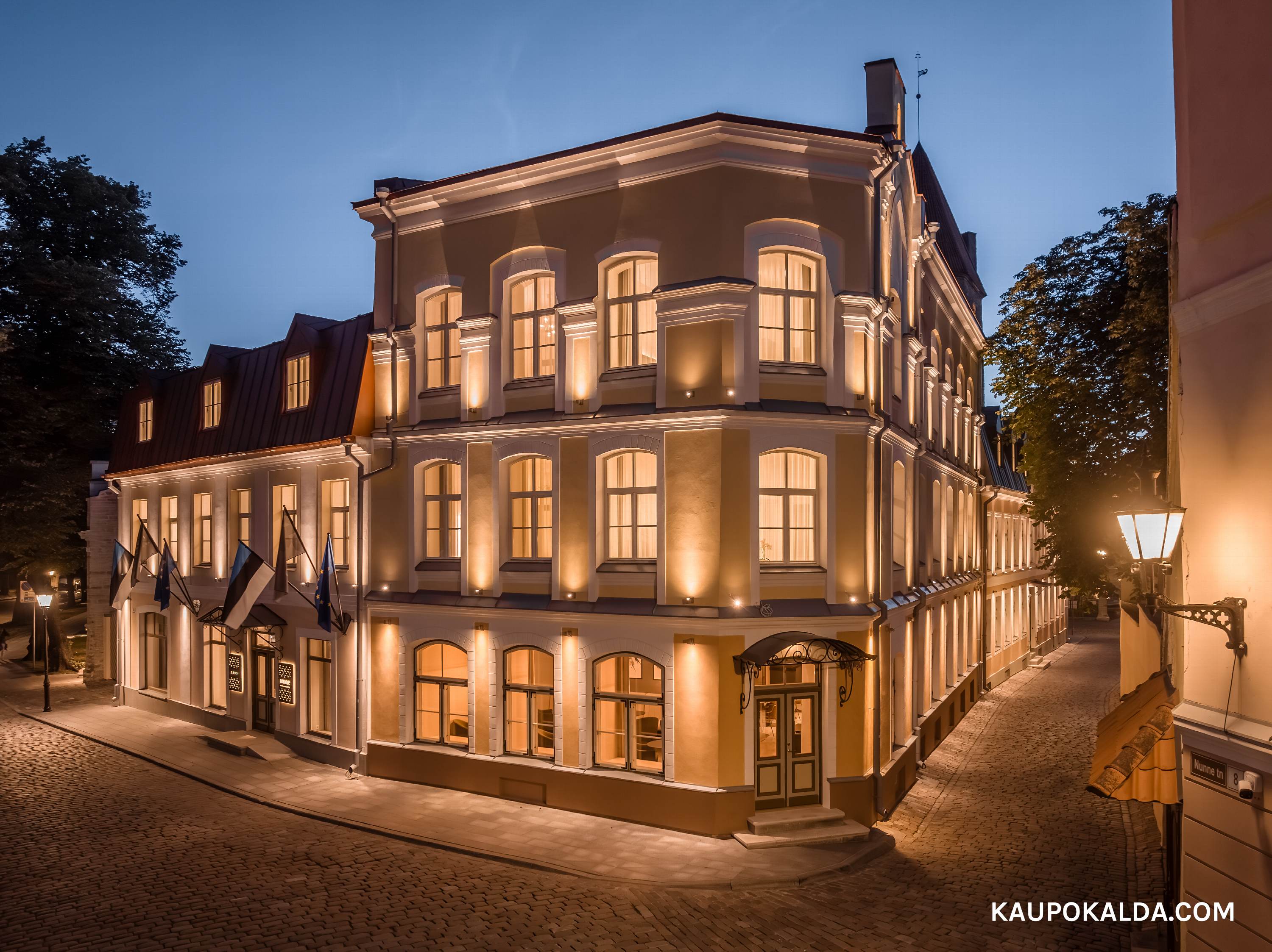 Nunne Boutique Hotel (seeria)